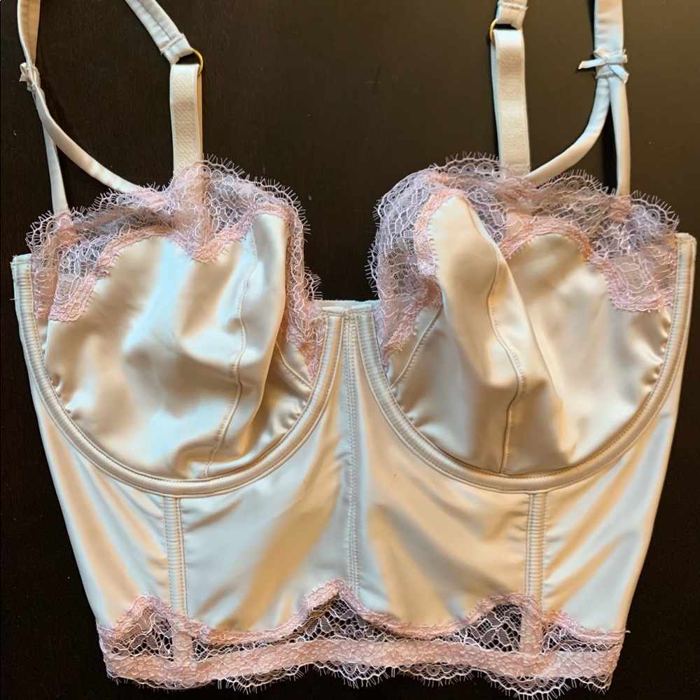 Victoria’s Secret Dream Angels Cream & Blush Balconet Corset 34DDD (34F)
